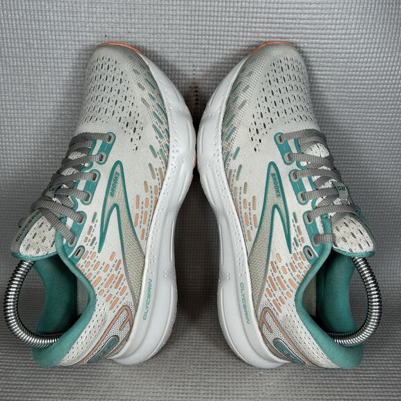 Amazon.com | Brooks Women Brooks Glycerin GTS 20 Women Size 8 B (Medium) Running Walking Shoes Gray‎ Green
